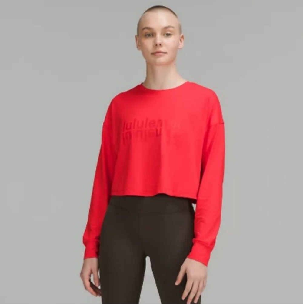 Lululemon Athletica Red Women's Top Size Medium